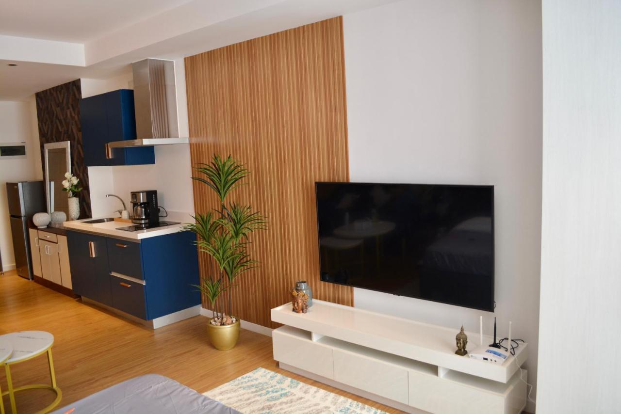 Luxxe Interior Design Condo - Novotel Residences At Acqua Private Residences Mandaluyong Bagian luar foto